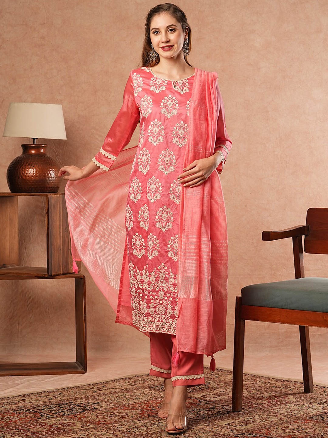 

FASHOR Floral Embroidered Regular Chanderi Cotton Straight Kurta With Trousers & Dupatta, Pink