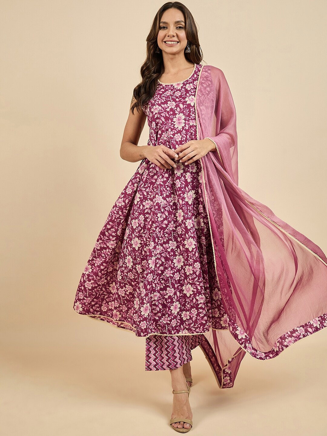 

Azira Floral Printed Regular Pure Cotton Kurta With Palazzos & Dupatta, Violet