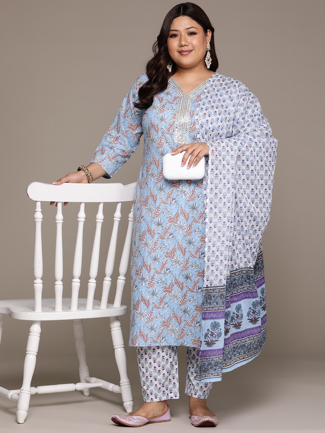 

Readiprint Fashions Plus Size Floral Printed Mirror Work Pure Cotton Kurta Set, Blue