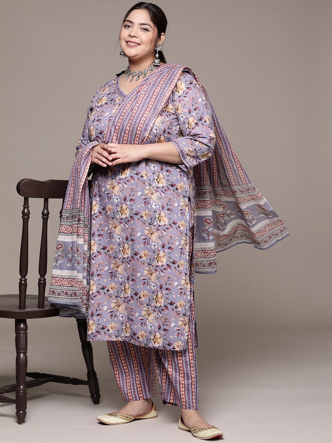 

Readiprint Fashions Plus Size Floral Printed Sequinned Pure Cotton Kurta Set, Violet