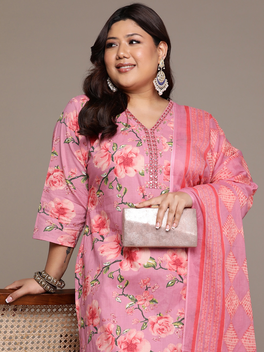

Readiprint Plus Size Floral Printed Mirror Work Pure Cotton Kurta Set, Mauve