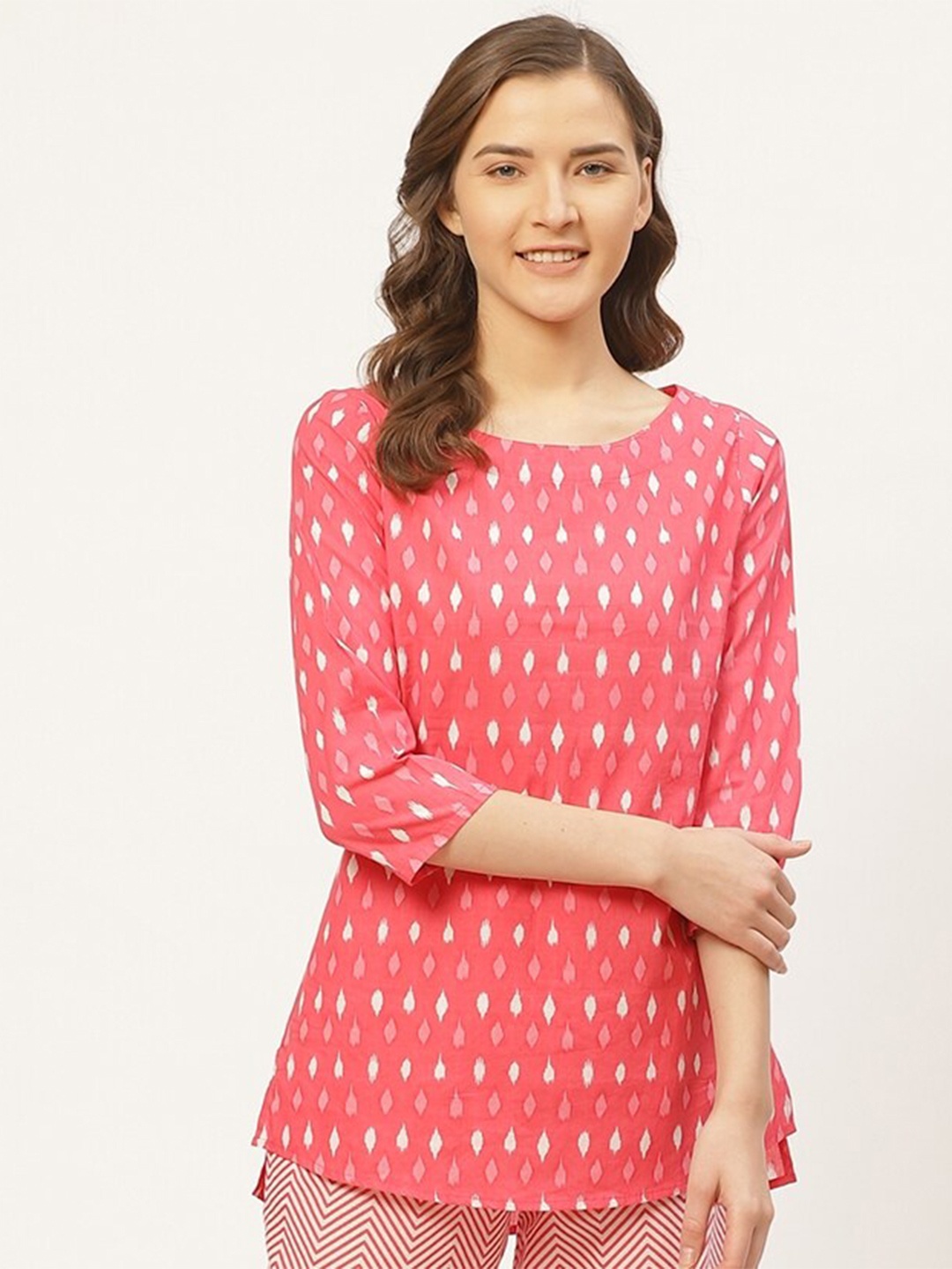 

Prakrti Ikat Printed Pure Cotton Lounge T-Shirt, Pink