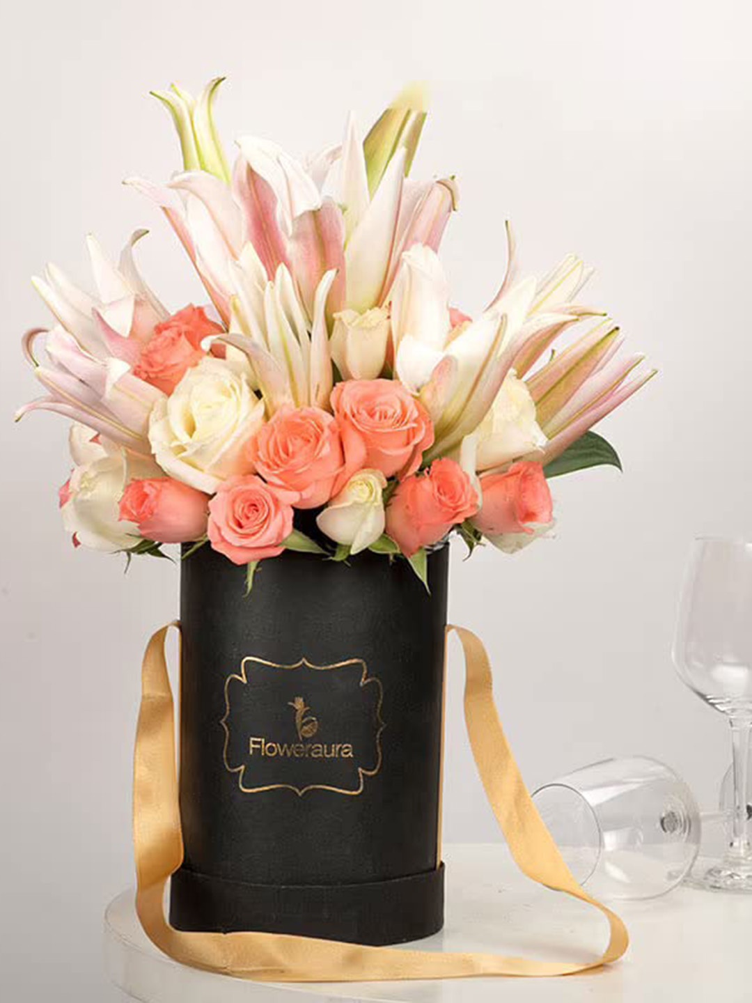 

Floweraura White & Pink 46 Pieces Mixed Rose & Lilli Fresh Flowers Bouquet