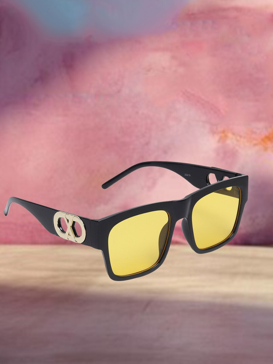 

The Roadster Lifestyle Co. Unisex UV Protected Lens Wayfarer Sunglasses RDSG-20219-09, Yellow