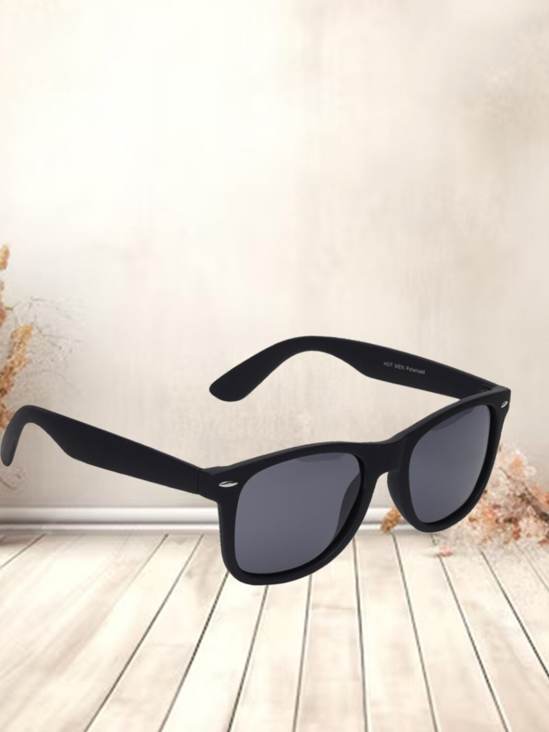 

The Roadster Lifestyle Co UV Protected Lens Wayfarer Sunglasses, Grey