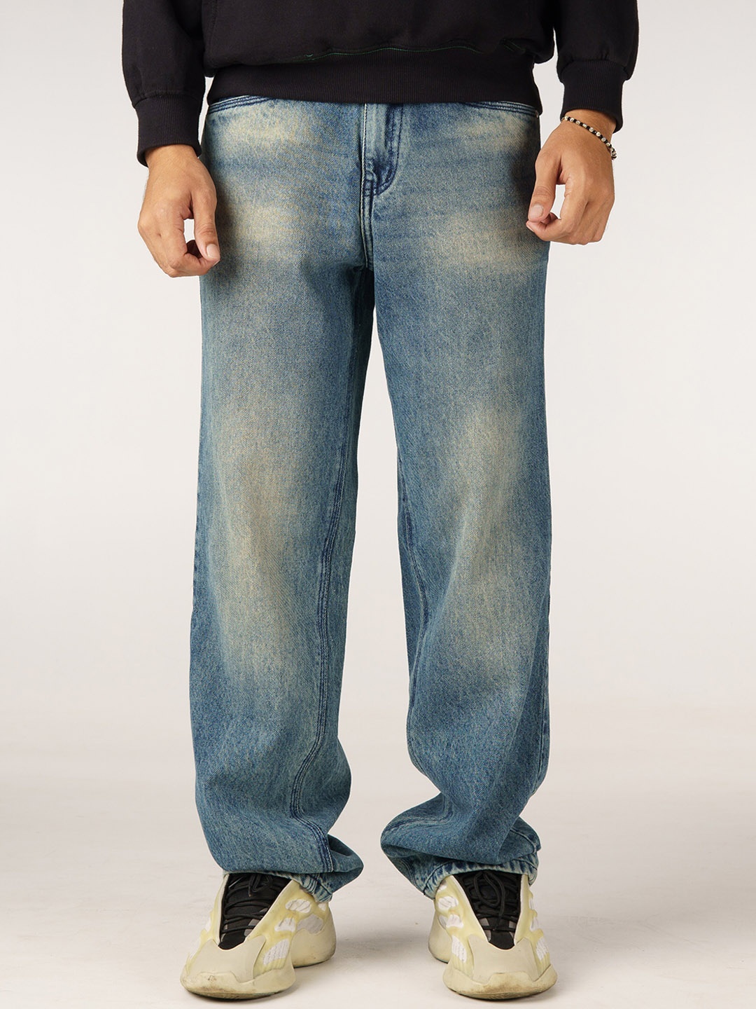 

UNTLD Men Straight Fit High-Rise Clean Look Heavy Fade Cotton Jeans, Blue