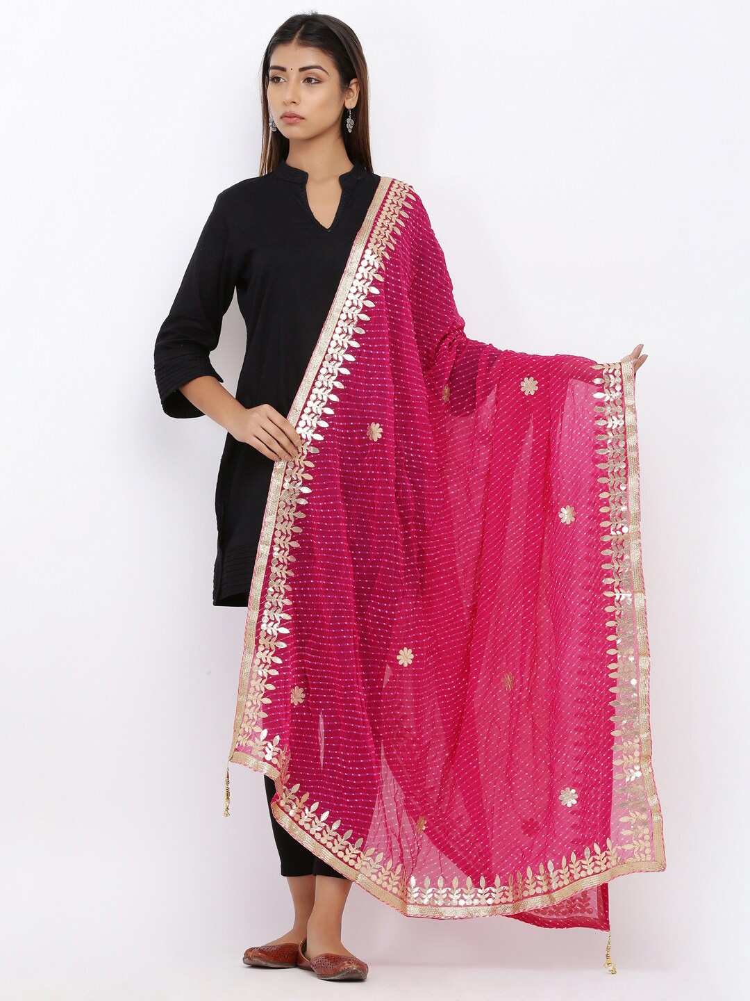 SOUNDARYA Printed Gota Patti Georgette Dupatta, Magenta