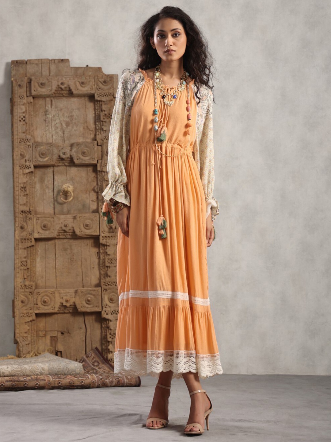 

Nyaro Gathered Waist Tie Up A-Line Maxi Dress, Peach