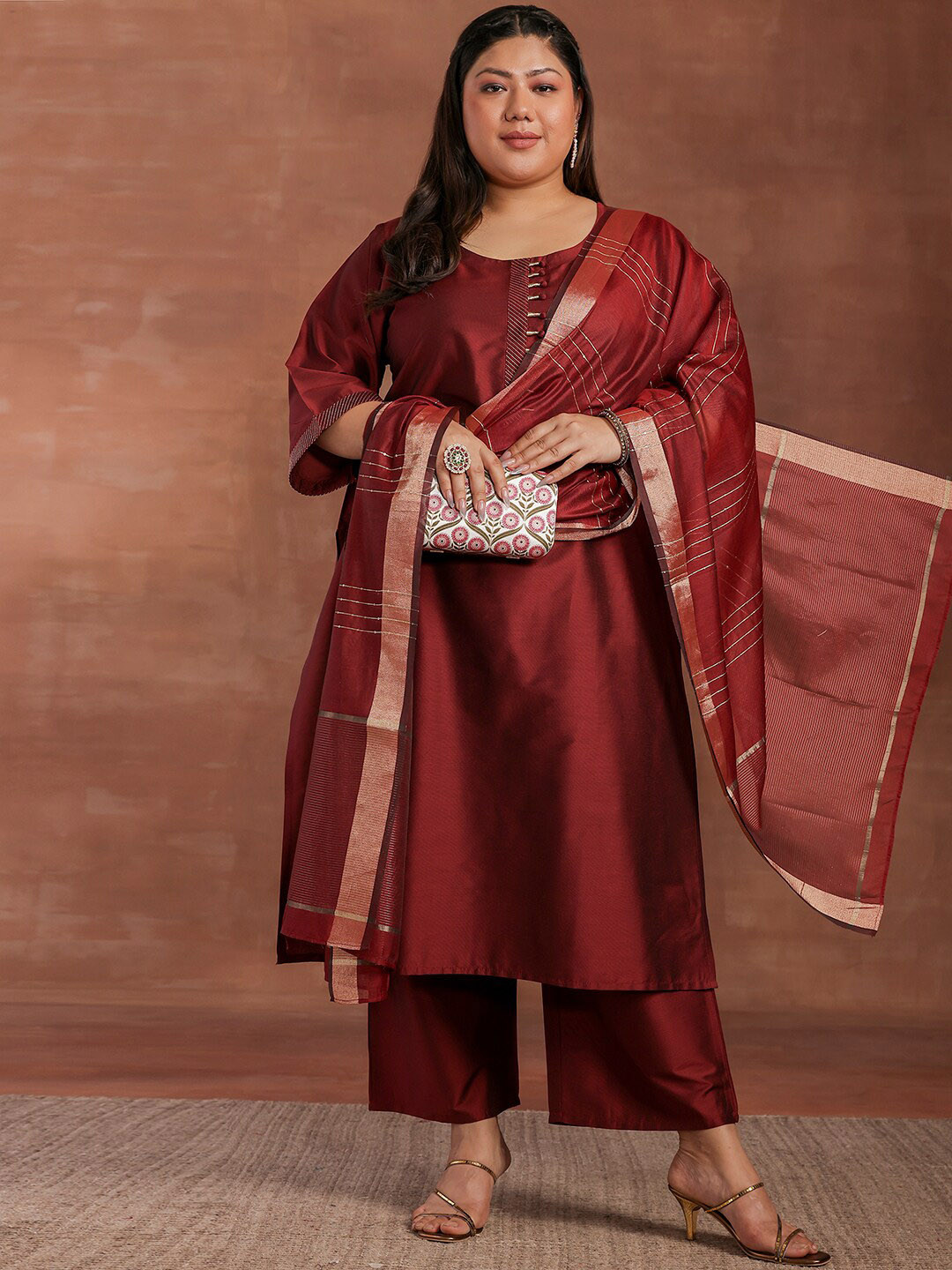 

EXTRA LOVE BY LIBAS Plus Size Straight Kurta with Trousers & Dupatta, Maroon