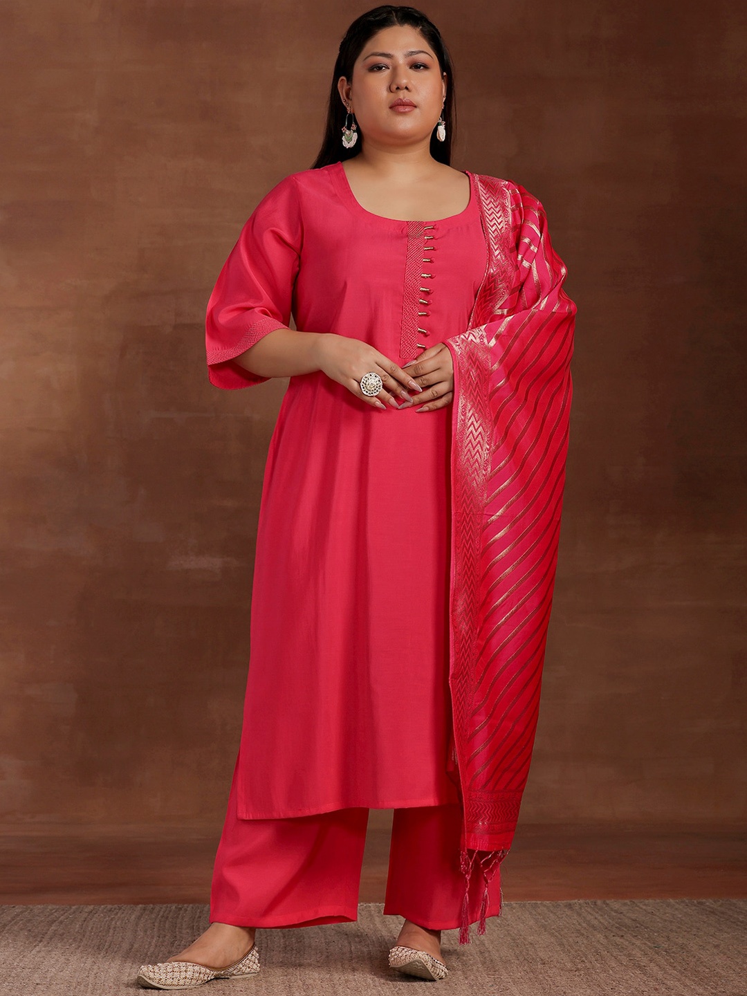 

EXTRA LOVE BY LIBAS Plus Size Zari Straight Kurta With Trouser & Dupatta, Pink