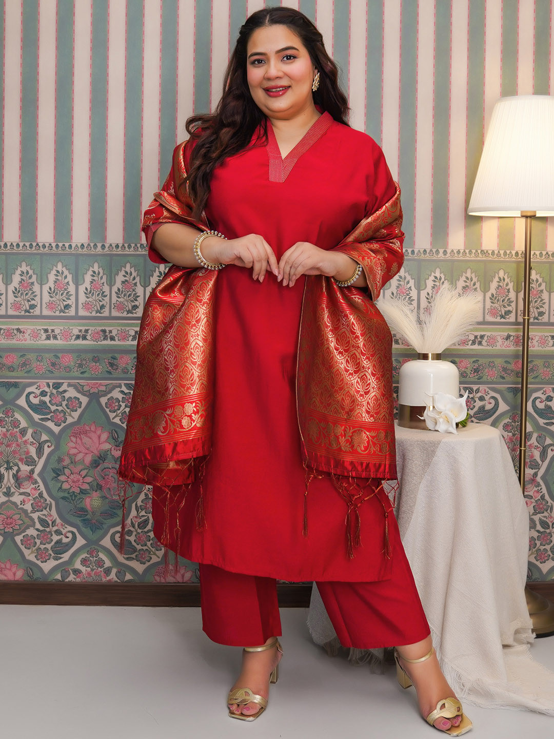 

EXTRA LOVE BY LIBAS Plus Size V-Neck Straight Kurta With Trouser & Dupatta, Red