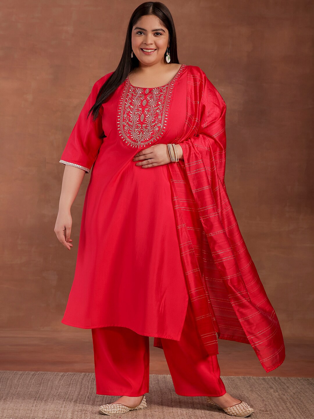 

EXTRA LOVE BY LIBAS Plus Size Floral Yoke Design Sequinned Kurta With Trouser & Dupatta, Pink