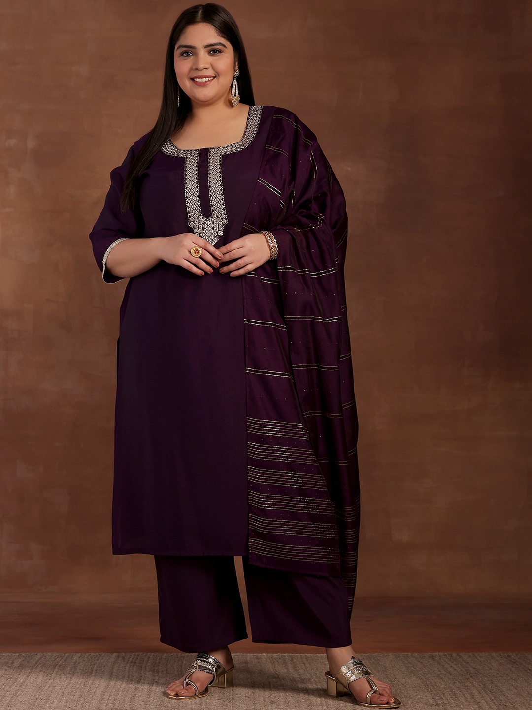 

EXTRA LOVE BY LIBAS Plus Size Yoke Design Straight Kurta with Trousers & Dupatta, Purple