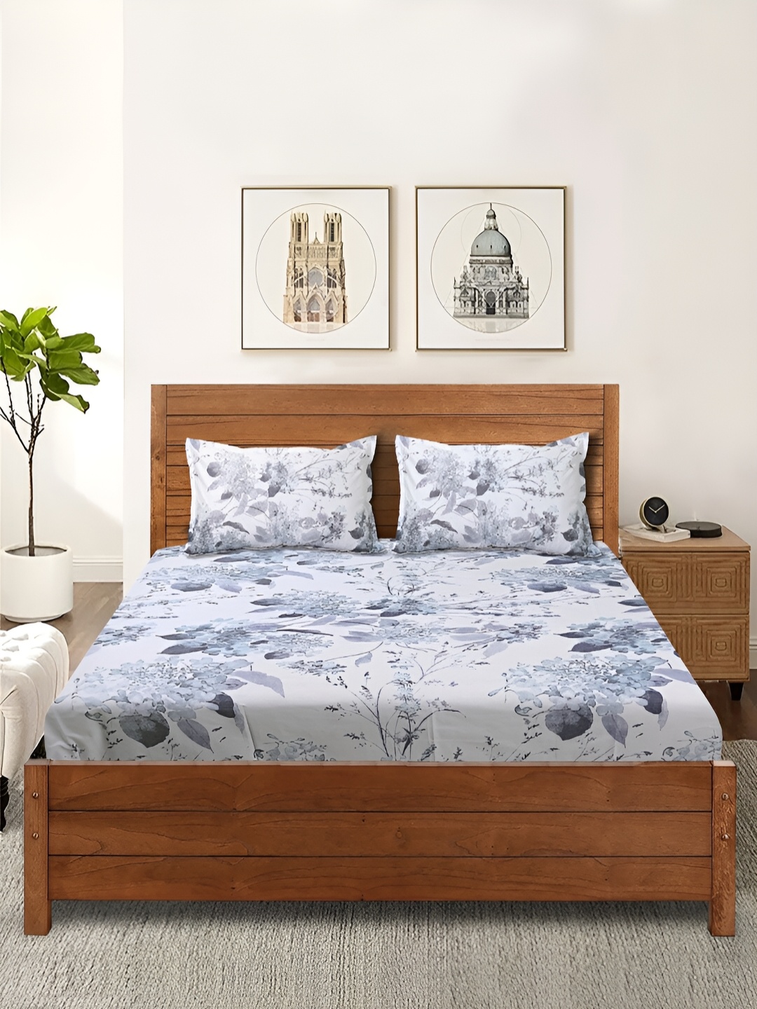 

Saral Home Blue & White Floral 210 TC King Bedsheet with 2 Pillow Covers