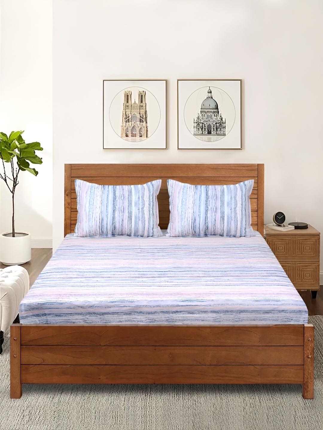 

Saral Home Blue & White 210 TC King Bedsheet with 2 Pillow Covers