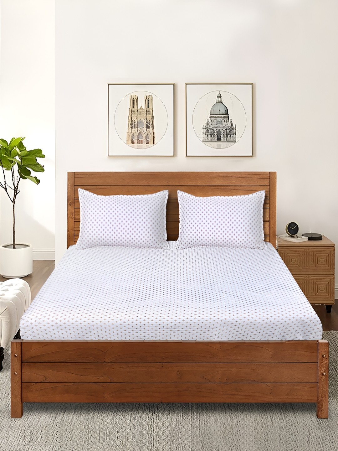 

Saral Home White & Beige Floral 210 TC Queen Bedsheet with 2 Pillow Covers