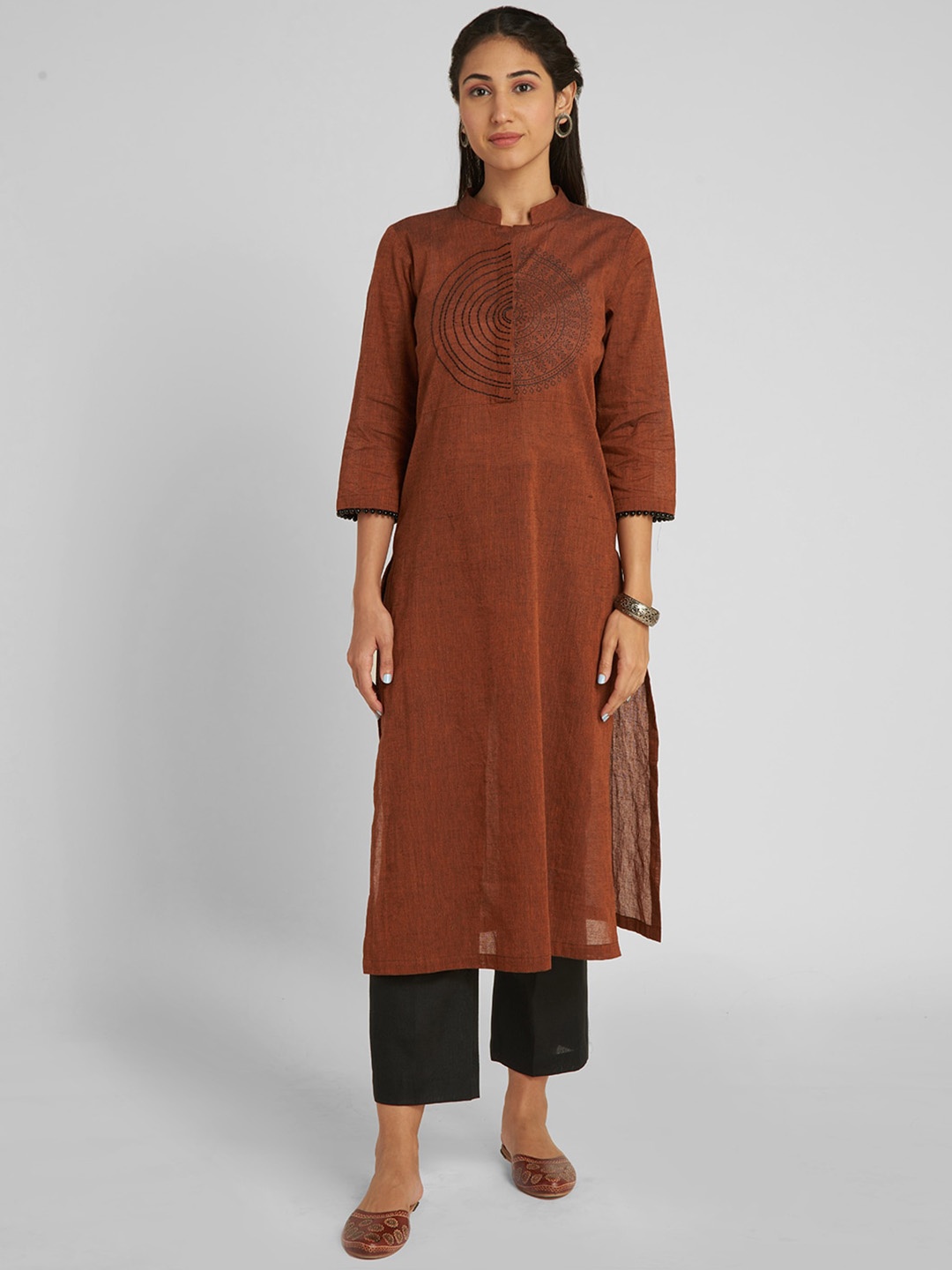 

KALINI Striped Mandarin Collar Cotton Kurta, Brown