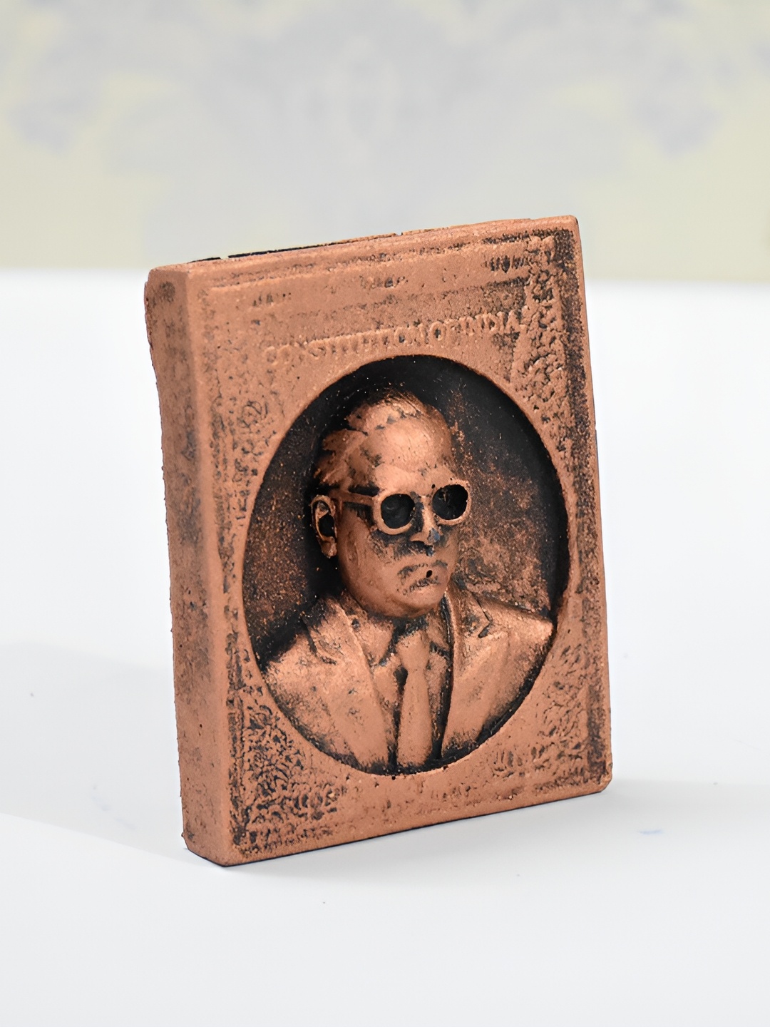 

Vikarafty Copper-Toned Figurine Showpiece