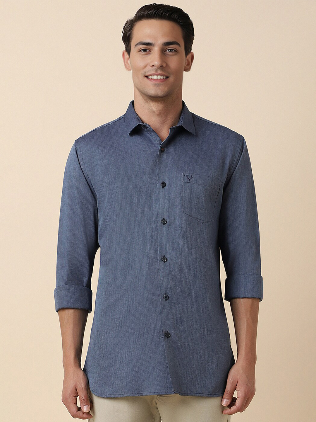 

Allen Solly Slim Fit Textured Full Sleeves Casual Shirts, Navy blue