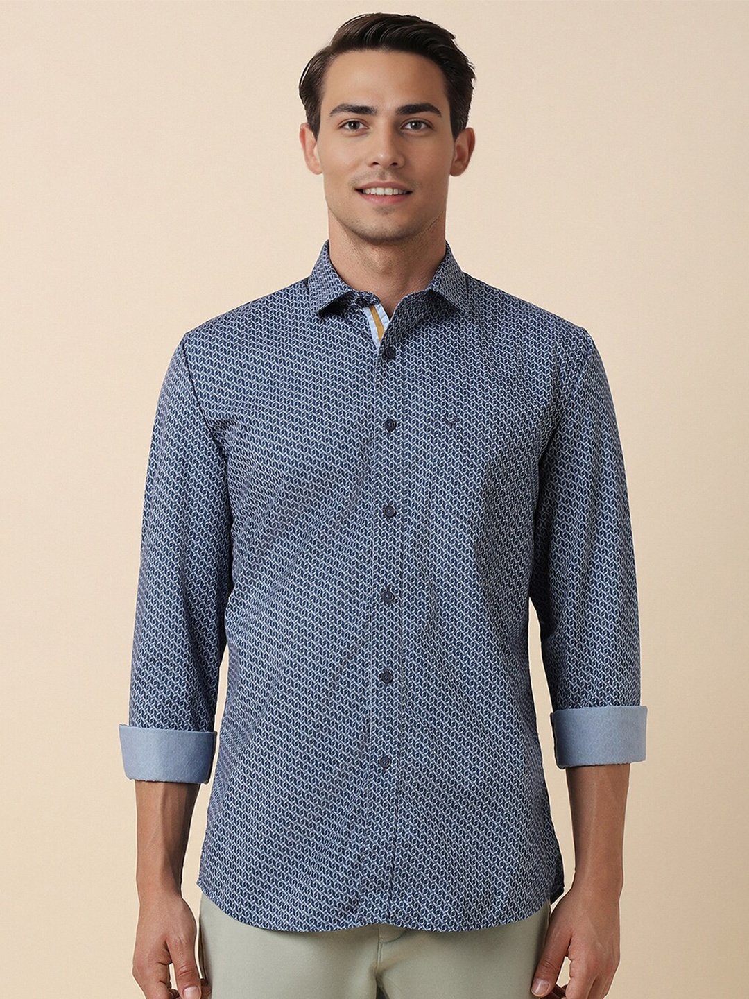 

Allen Solly Geometric Printed Spread Collar Curved Cotton Slim Fit Casual Shirt, Blue