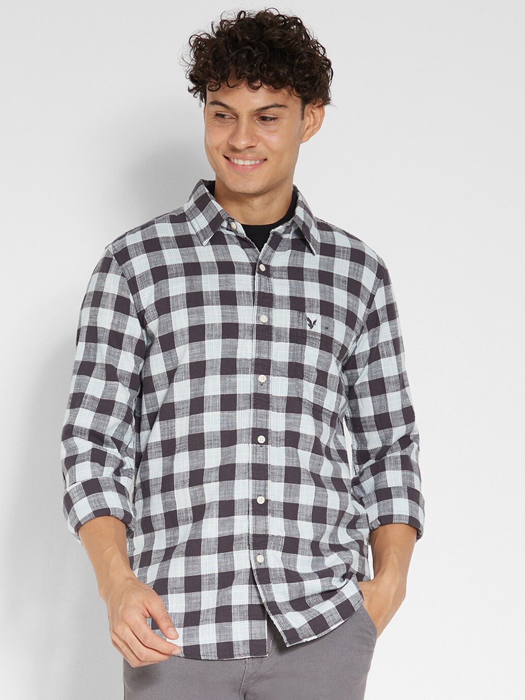 

AMERICAN EAGLE OUTFITTERS Slim Fit Gingham Checked Button-Up Shirt, Black