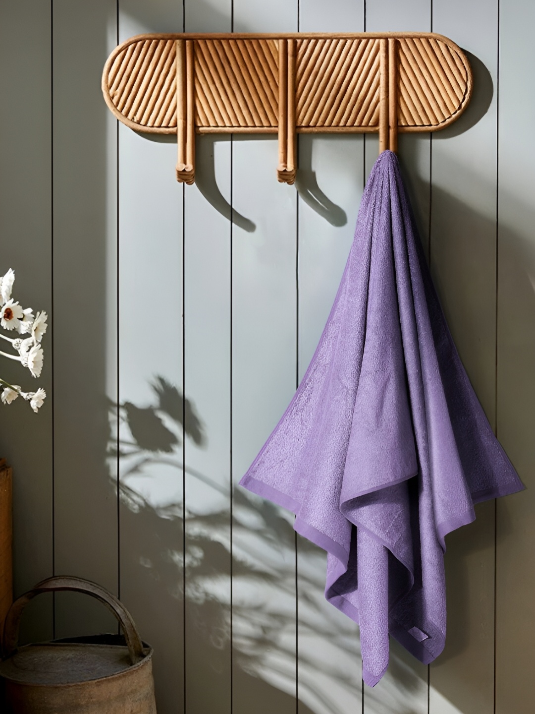 

Naksh Lavender Bamboo 500 GSM Super Absorbent Bath Towel