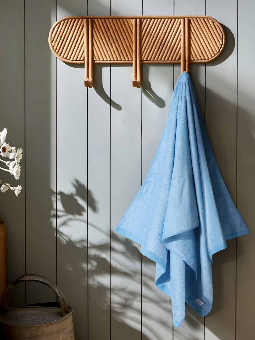 

Naksh Blue Bamboo 500 GSM Super Absorbent Bath Towel