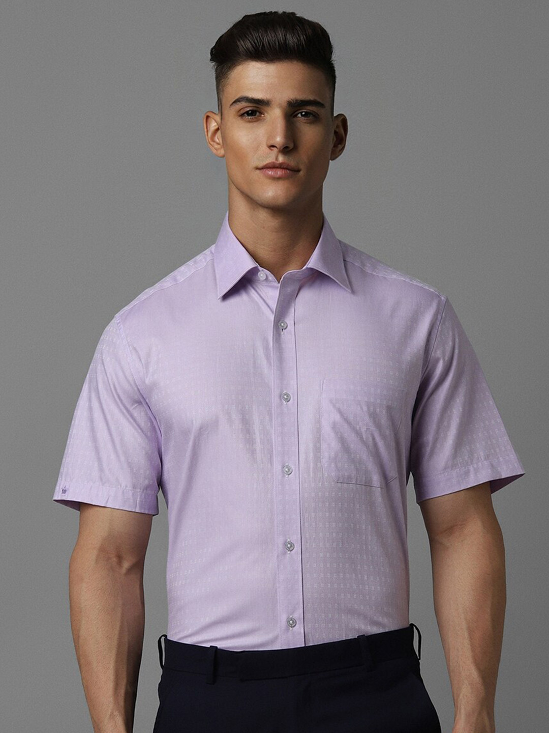 

Louis Philippe Classic Fit Geometric Printed Half Sleeves Formal Shirt, Purple