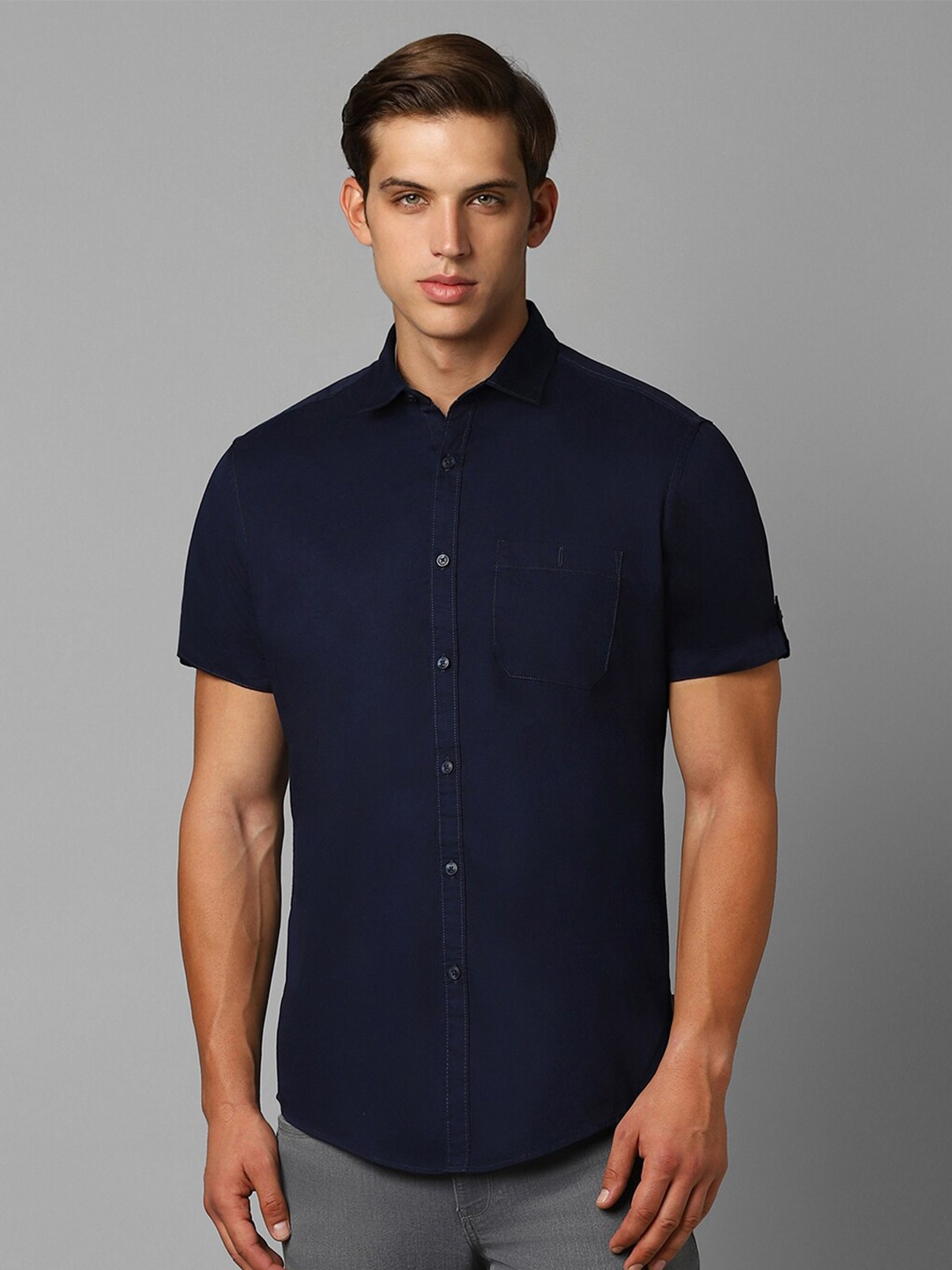 

Louis Philippe Jeans Slim Fit Spread Collar Cotton Shirt, Navy blue