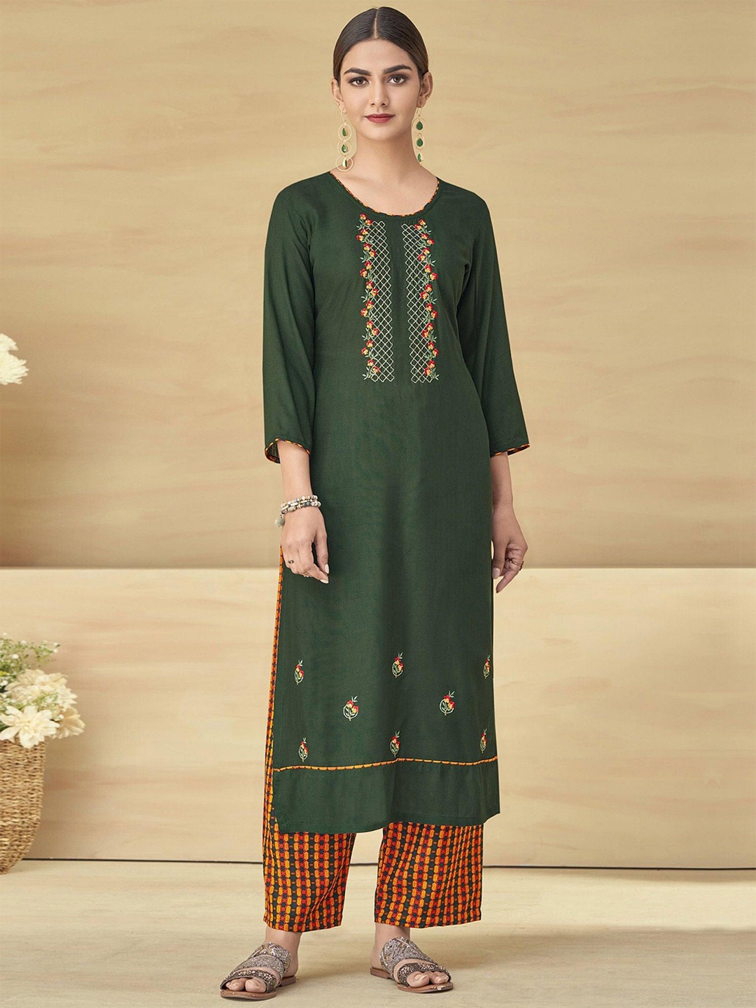 

Peachmode Floral Embroidered Straight Thread Work Kurta with Palazzos, Green