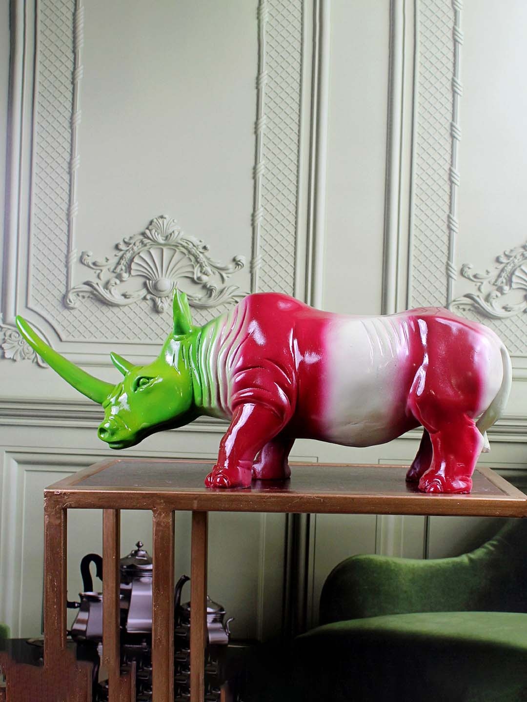 THE WHITE INK DECOR Green Figurine Showpiece
