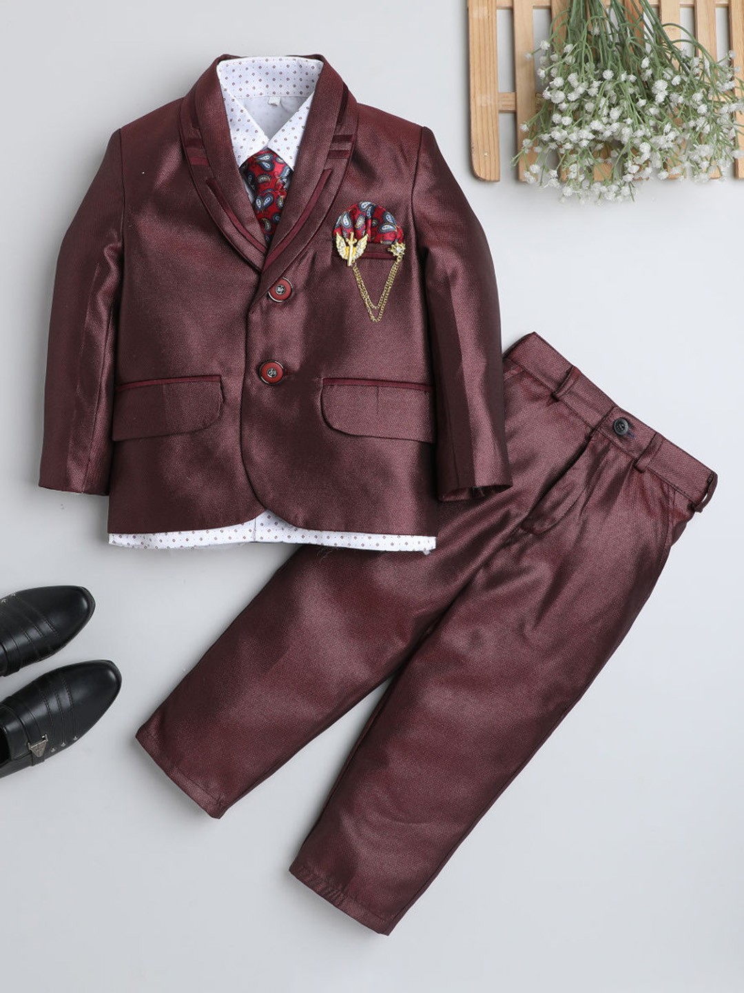 

BAESD Boys Self-design Single-Breasted 4-Piece Suits, Maroon