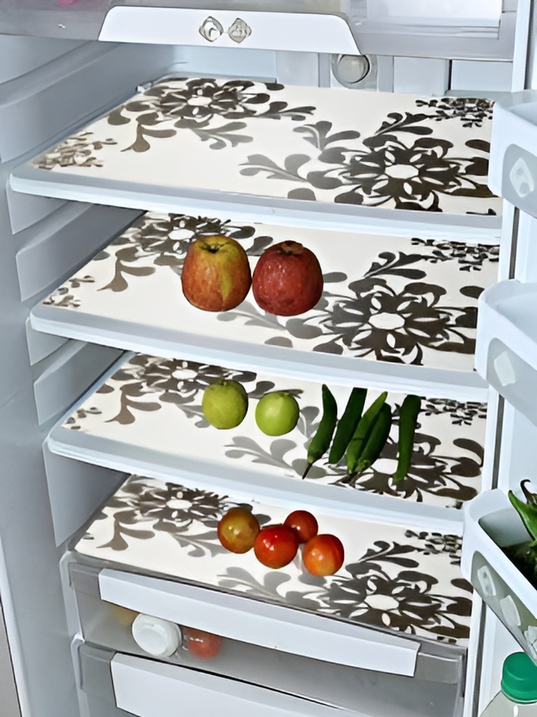 

REVEXO 4-Pcs White & Black Printed Refrigerator Mats