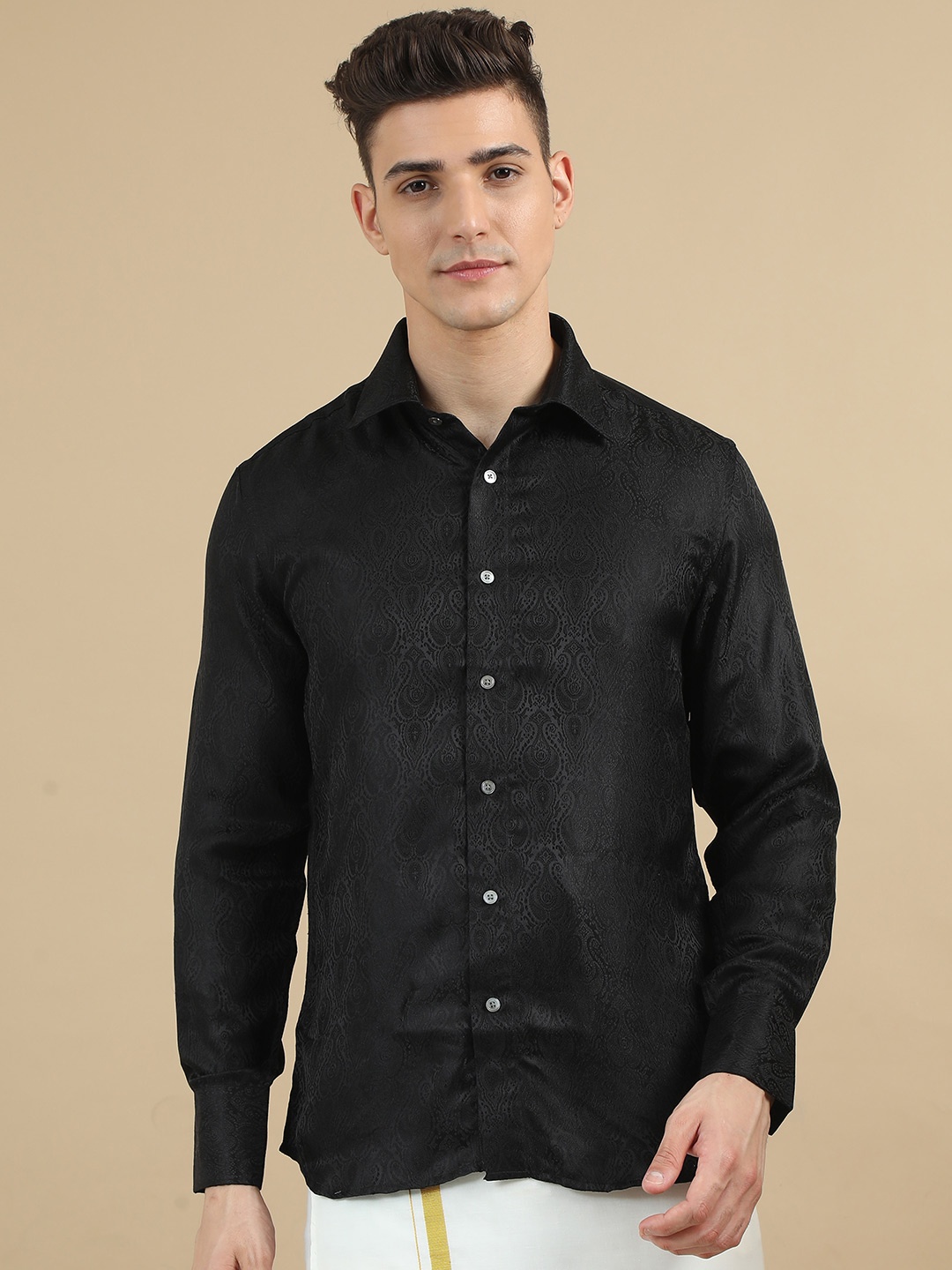 

TATTVA Classic Spread Collar Long Sleeves Pure Silk Casual Shirt, Black