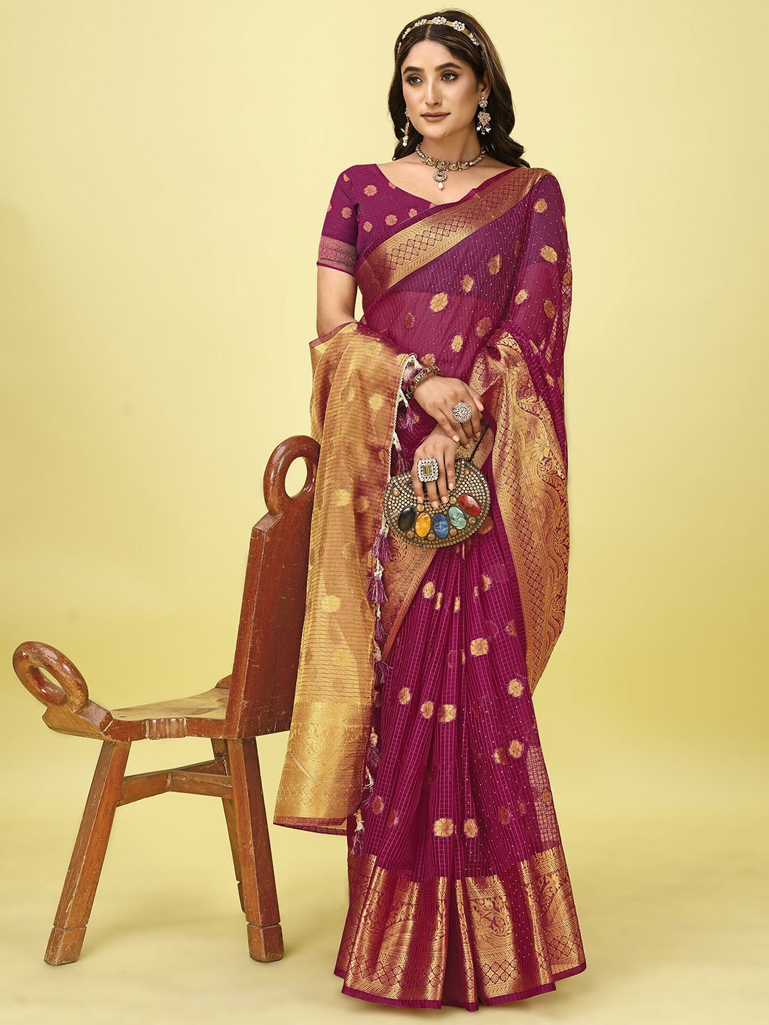 

ANISSA SAREE Floral Woven Design Organza Banarasi Zari Saree, Burgundy