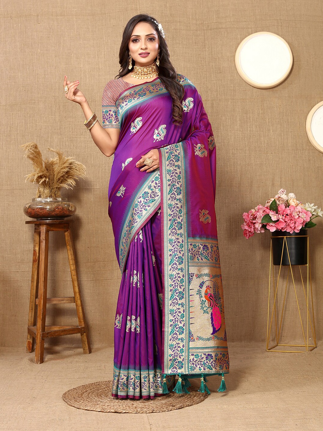 

Lookslady Ethnic Motifs Woven Design Zari Pure Silk Paithani Saree, Purple