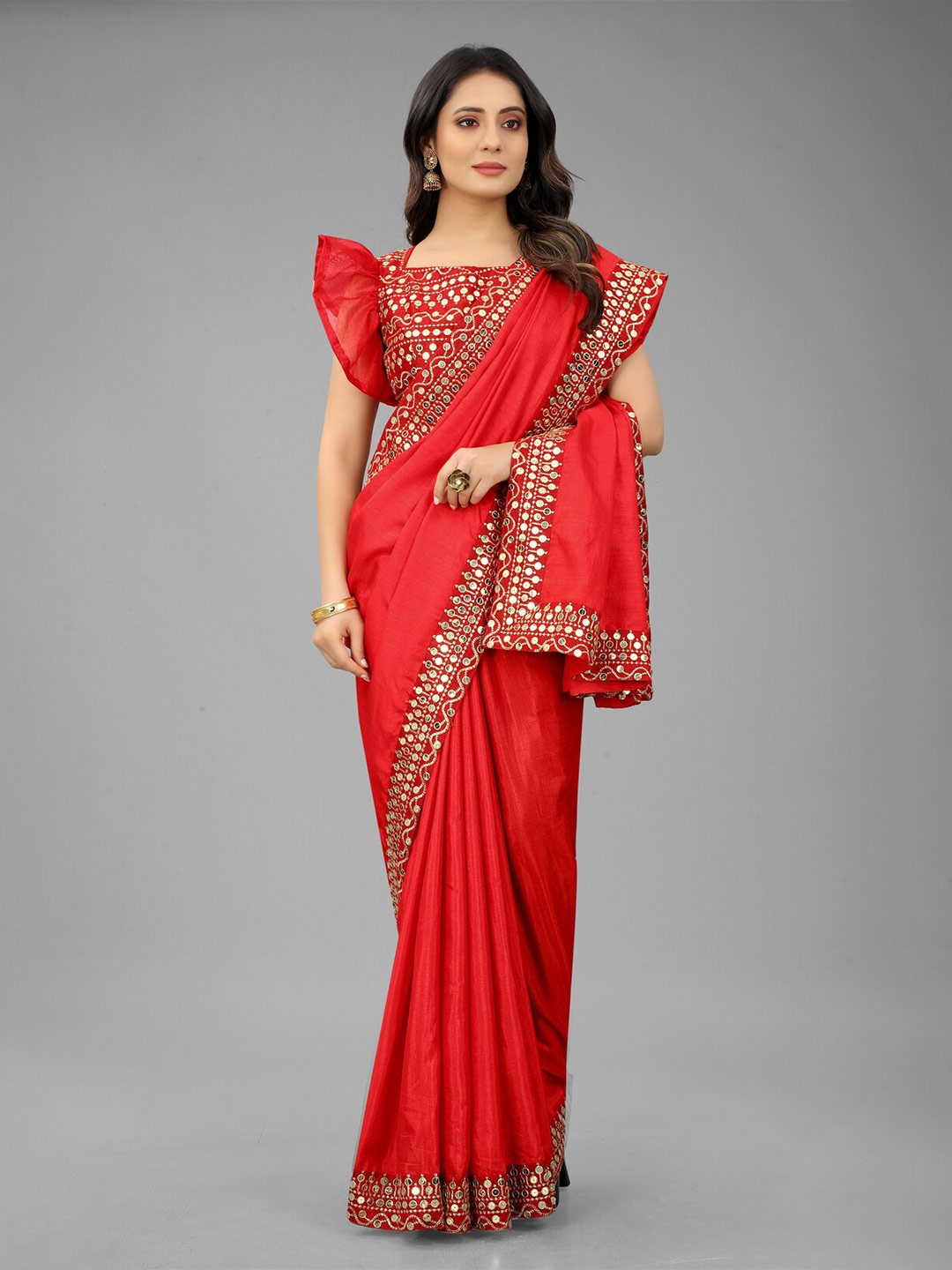 

PD Cloth Villa Sequinned Pure Georgette Saree, Red