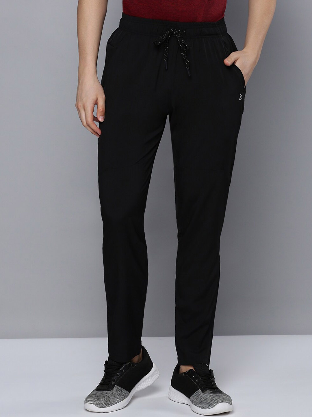 

SPORTO Men Slim-Fit Dry-Fit Track Pant, Black