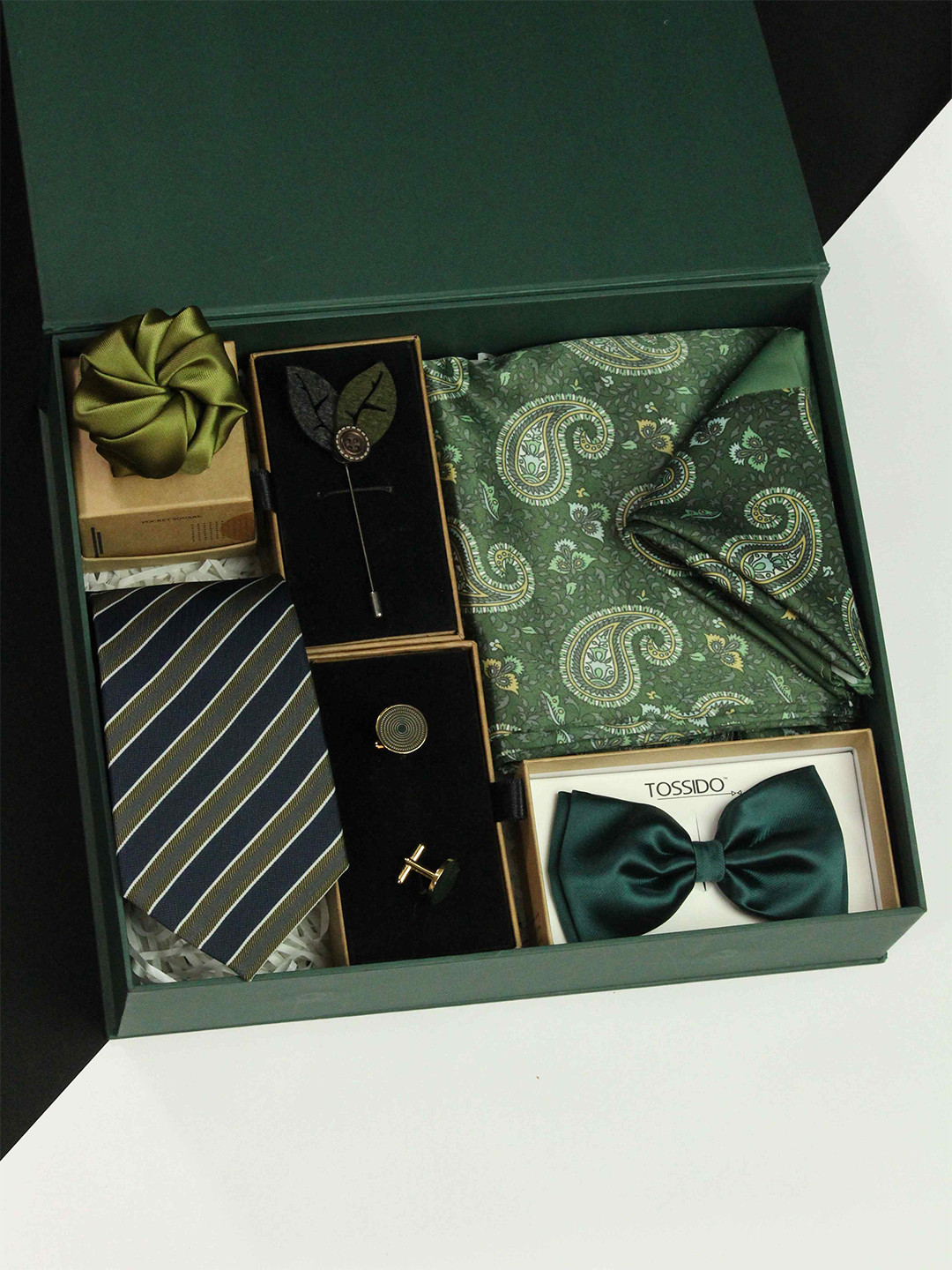 

Tossido Men Accessory Gift Set, Green