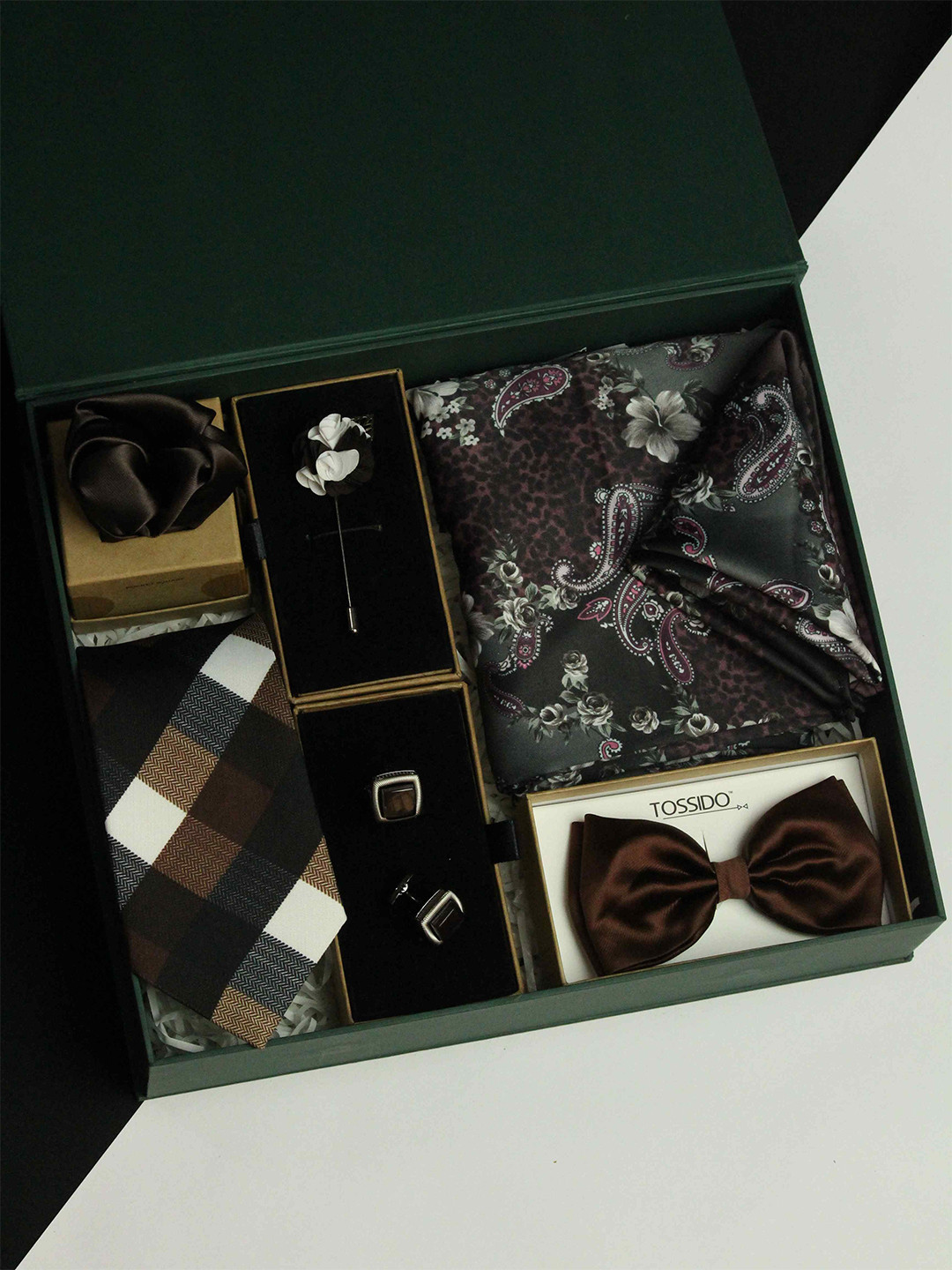 

Tossido Men Accessory Gift Set, Brown
