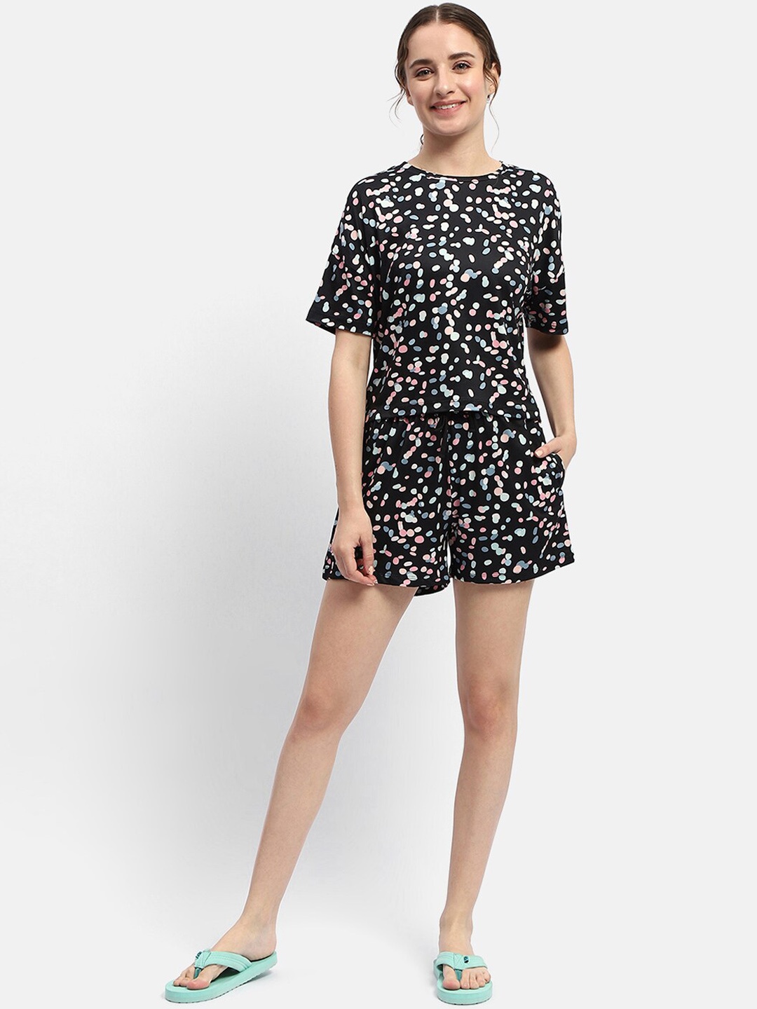 

MADAME M SECRET Polka Dots Printed T-shirt & Shorts, Black