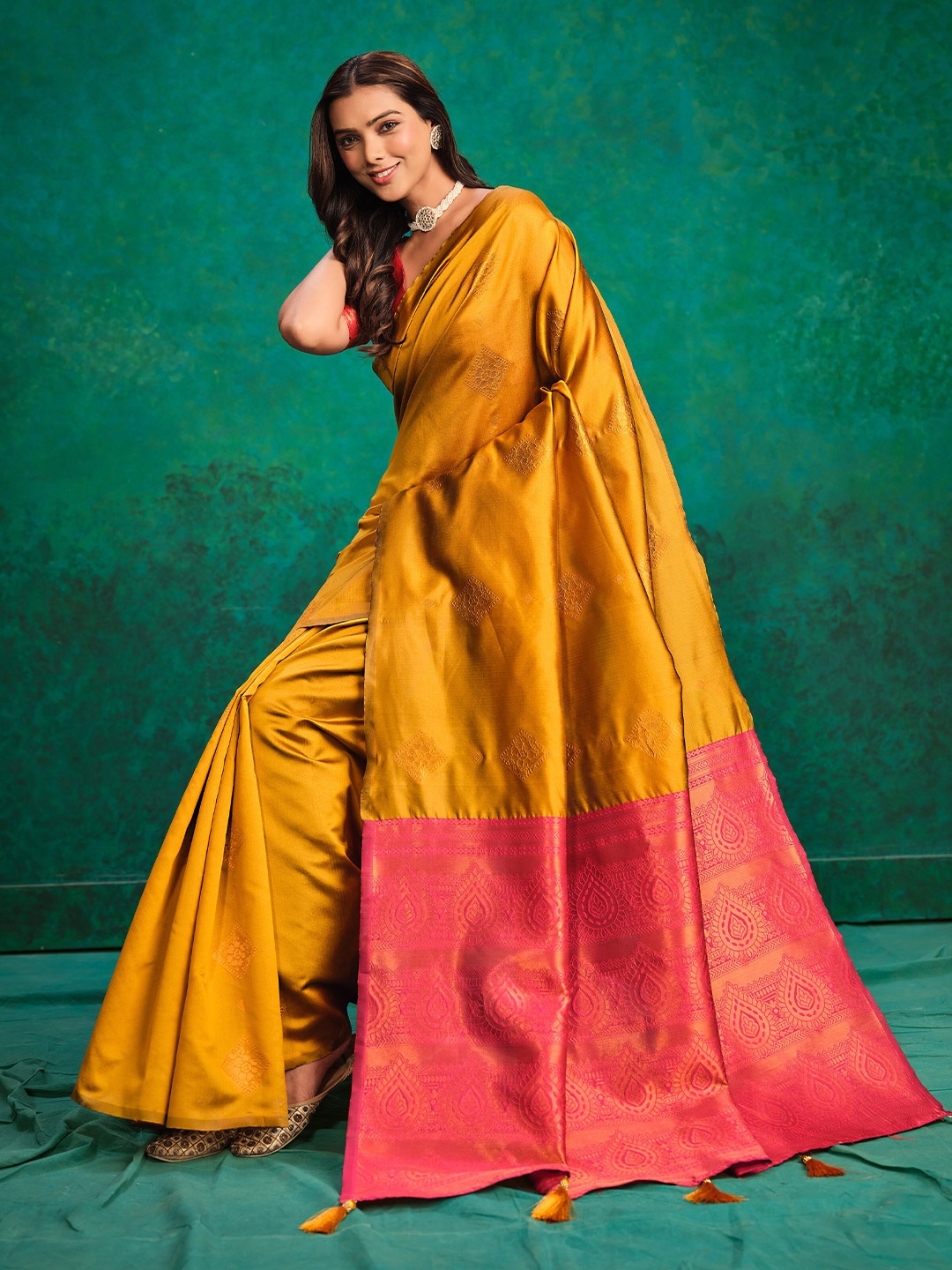 

Sangria Ethnic Motifs Woven Design Saree, Mustard
