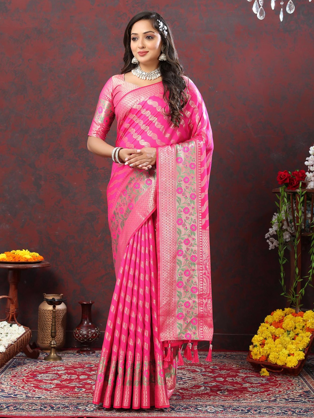 

PATIALAPICKS Ethnic Motifs Woven Design Zari Pure Silk Paithani Saree, Pink