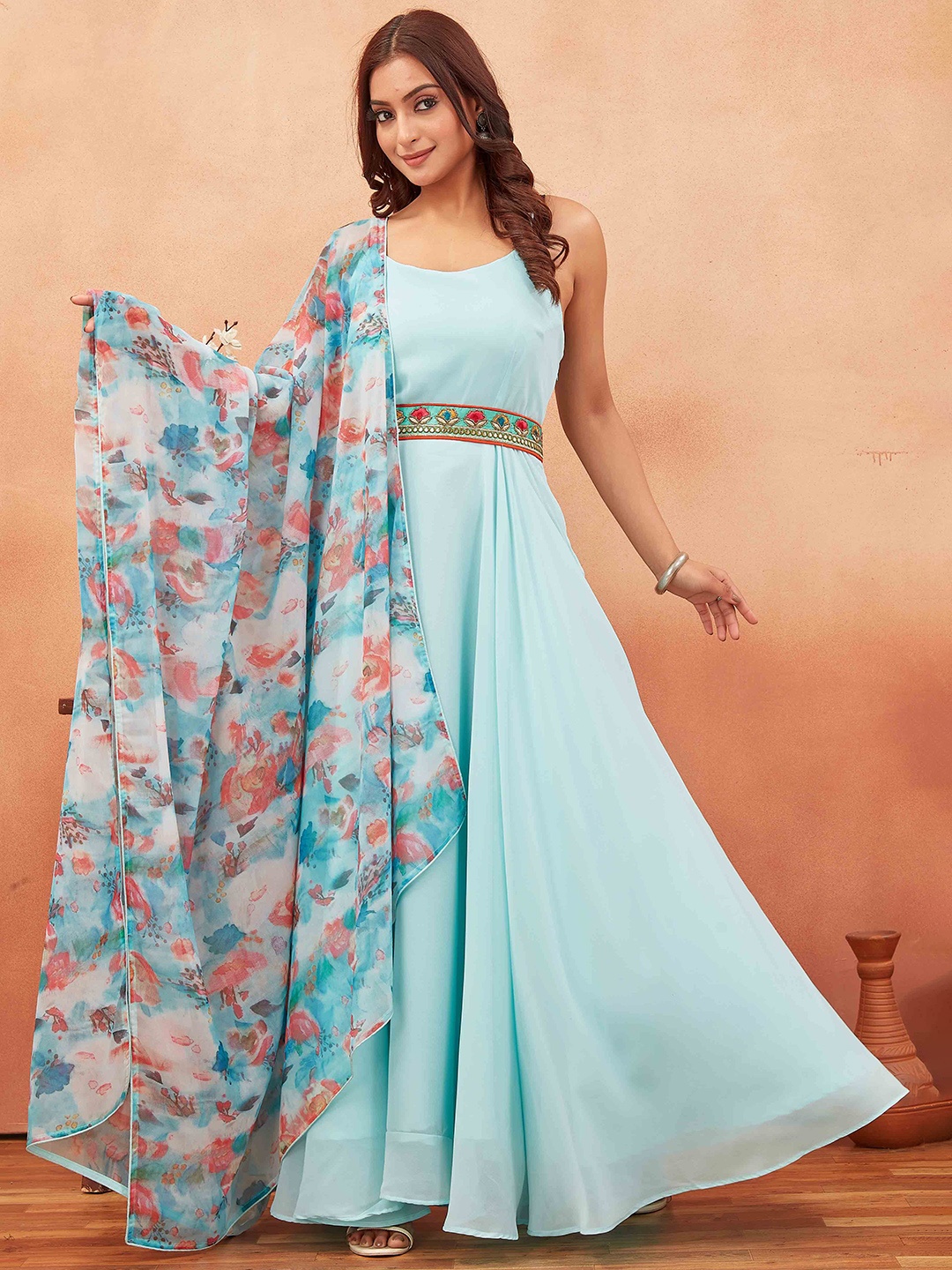 

ODD BY chansi TRENDZ Women Gown with Printed Dupatta & Embroidered Belt, Sea green