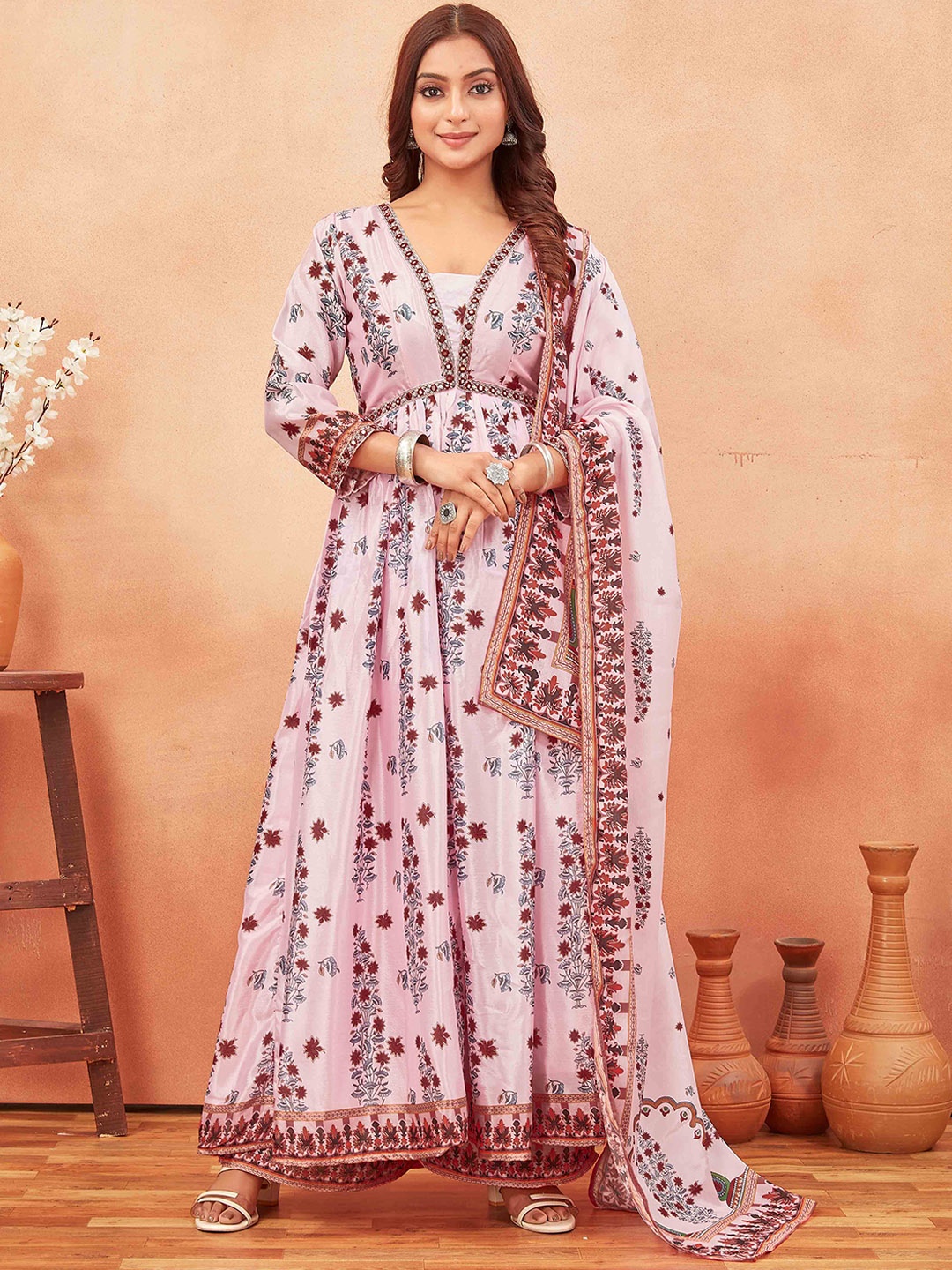 

ODD BY chansi TRENDZ Floral Printed Regular Kurta with Palazzos & With Dupatta, Pink