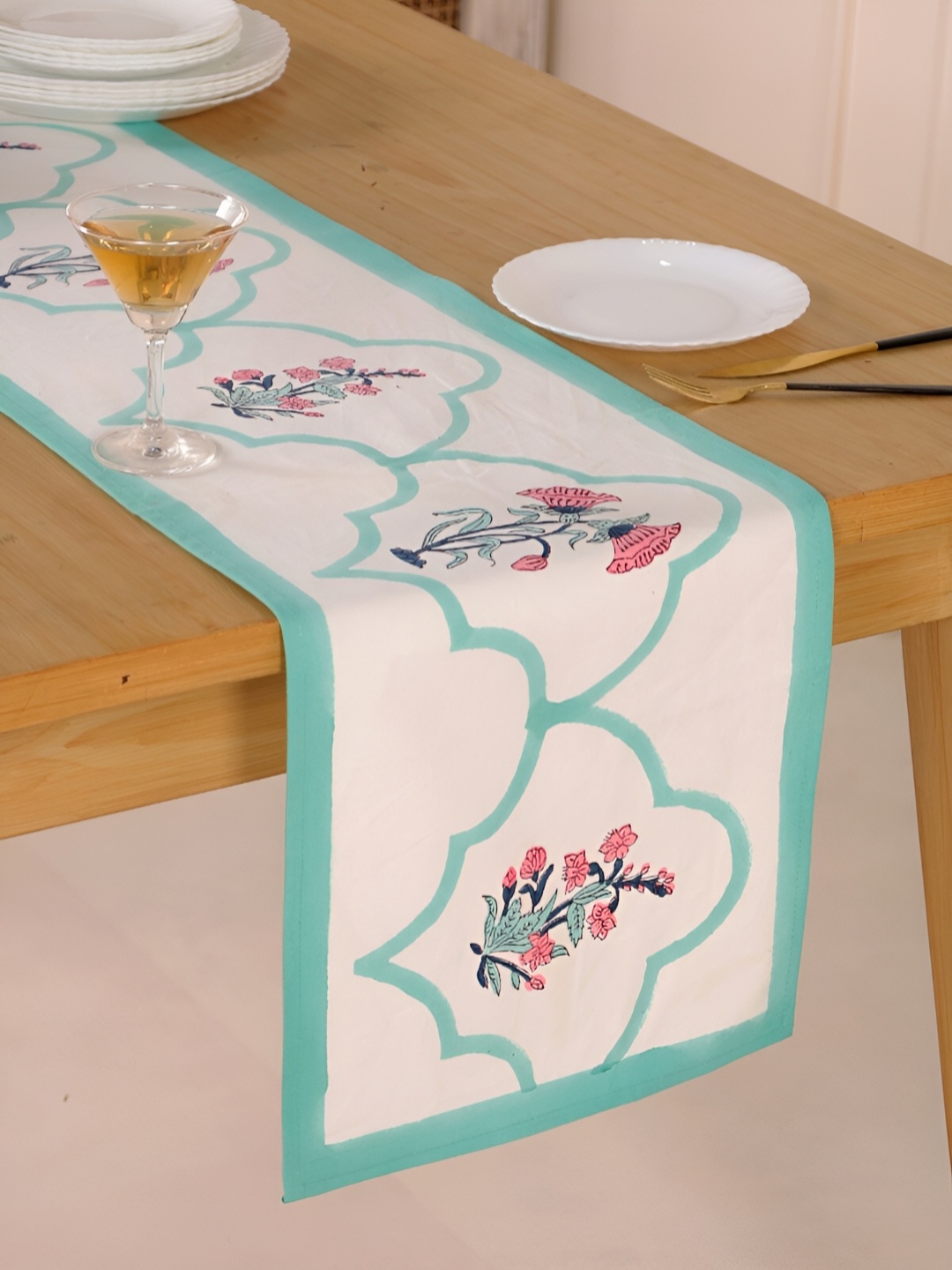 

Peepul Tree Floral Printed Cotton Dining Table Runner, White