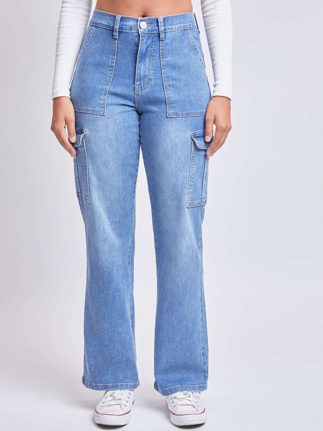 

FNOCKS Women Classic Bootcut High-Rise Light Fade Jeans, Blue