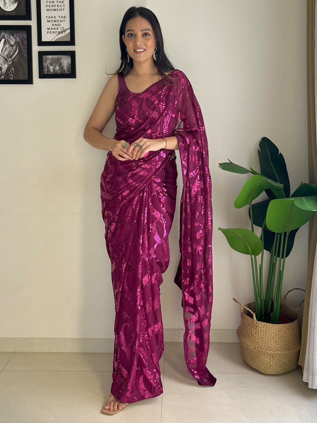 

Anouk Embellished Sequinned Pure Georgette Saree, Magenta