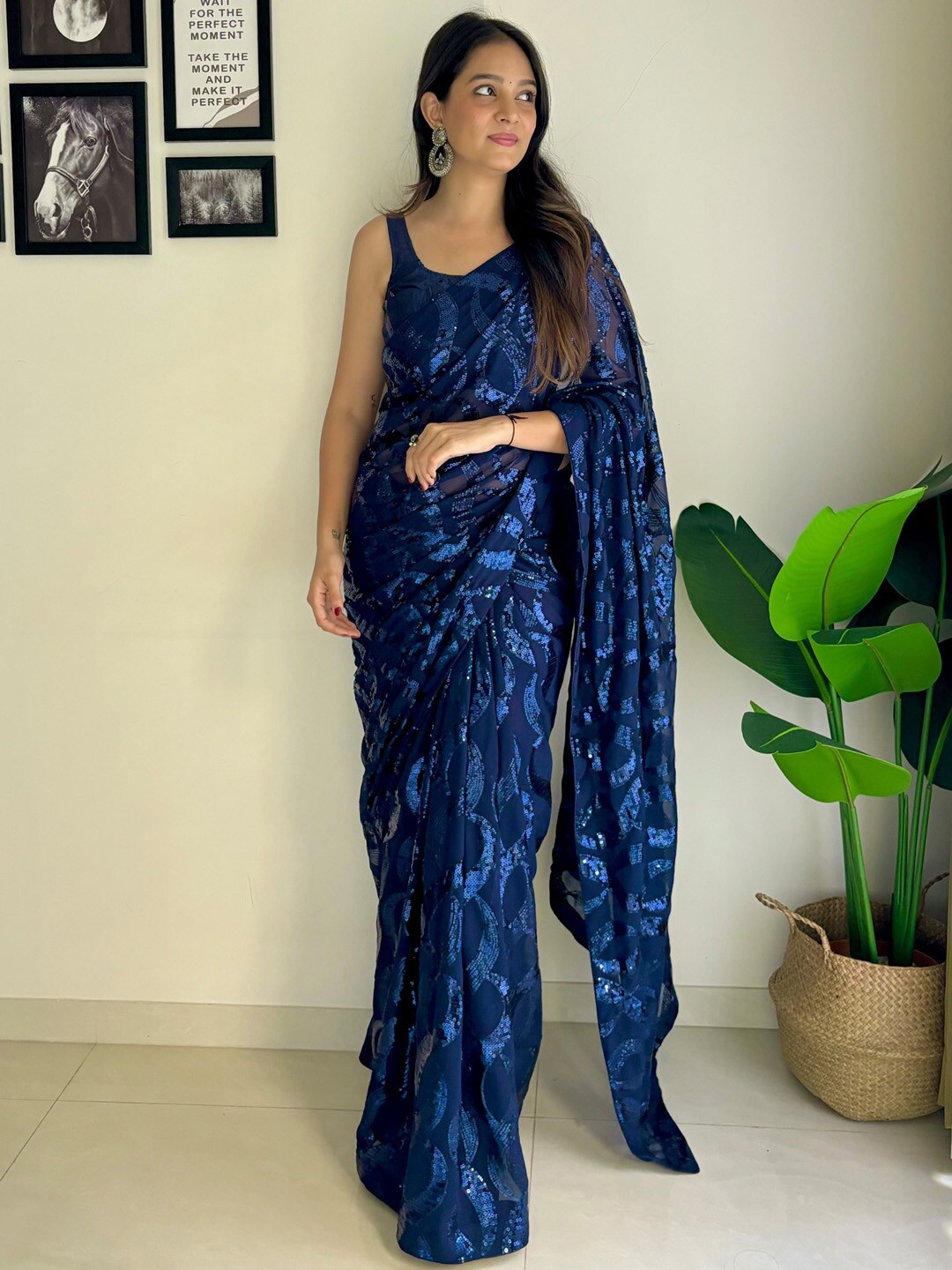 

Anouk Embellished Sequinned Pure Georgette Saree, Navy blue