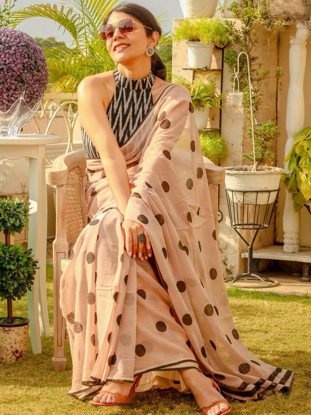 

Anouk Polka Dot Pure Cotton Block Print Saree, Peach